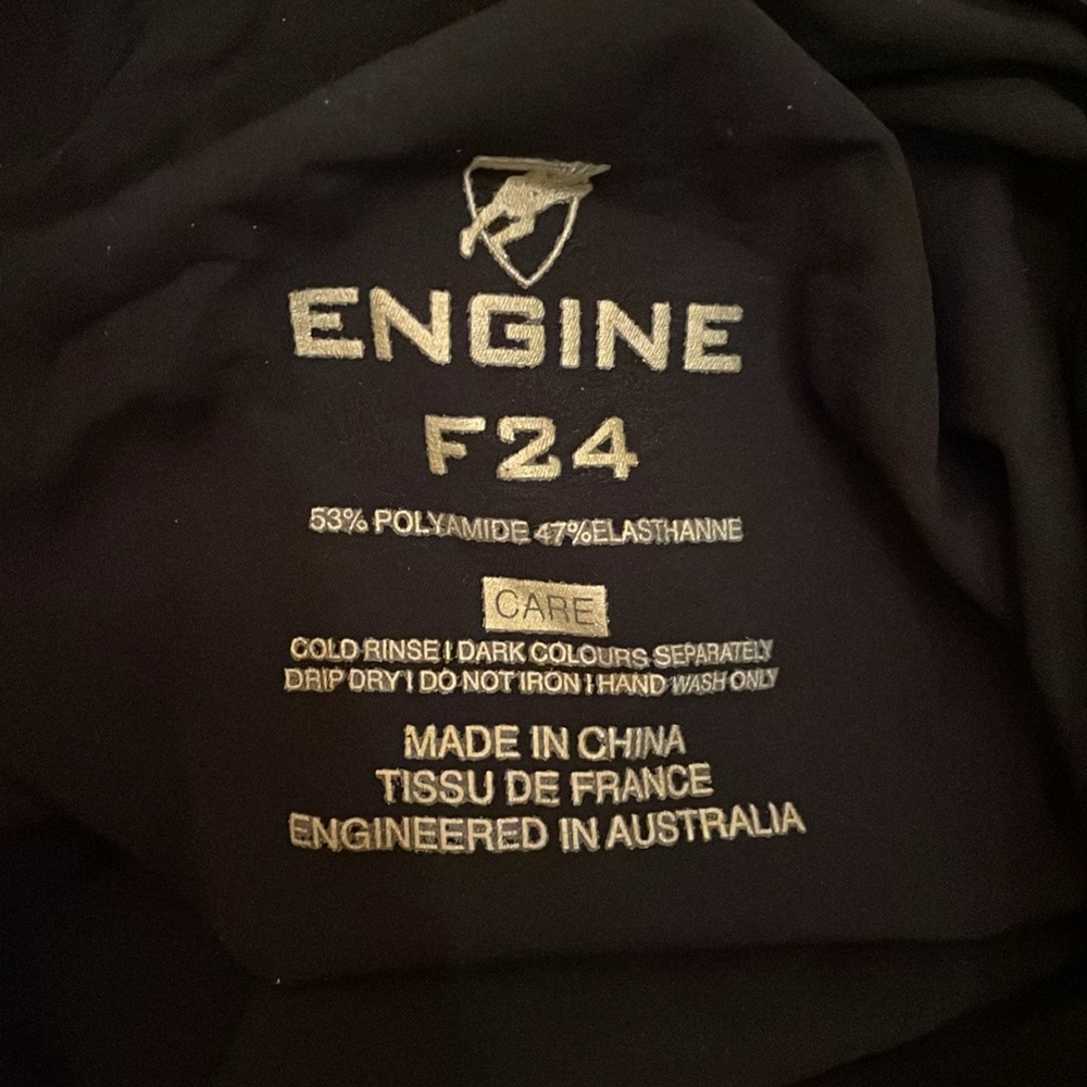 Engine Techsuit Size 24 - Picture 3 of 3